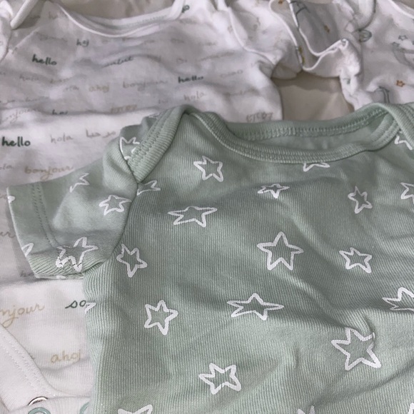 Baby boy onesies - Picture 4 of 4